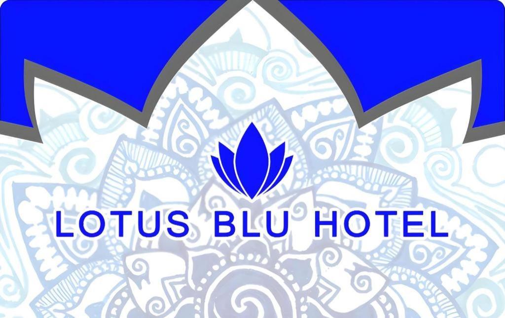 Lotus Blu Hotel Legazpi Bagian luar foto