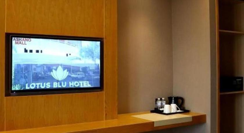 Lotus Blu Hotel Legazpi Bagian luar foto